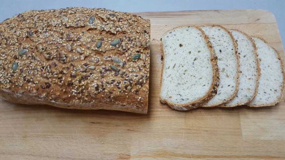 Pan con harina de garbanzos y trigo sarraceno