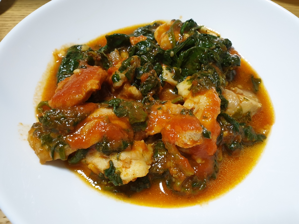 Pollo con espinacas